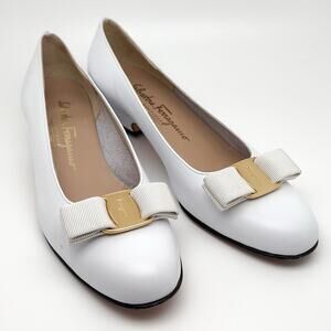 Salvatore Ferragamo Women’s White Shoes Size 7 1/2 AA